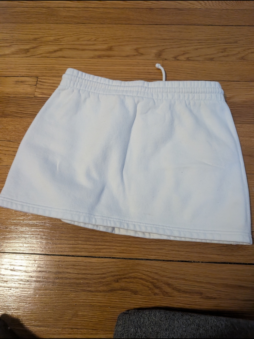 White Casual Drawstring  TNA Aritzia Sweat Skirt - Picture 3 of 3